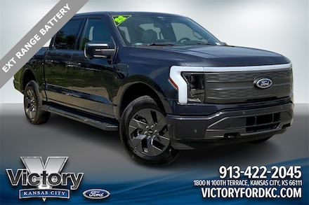2022 Ford F-150 Lightning Lariat Truck