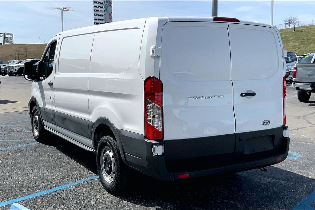 Used 2024 Ford Transit Van Base with VIN 1FTYE1Y82RKB53453 for sale in Kansas City