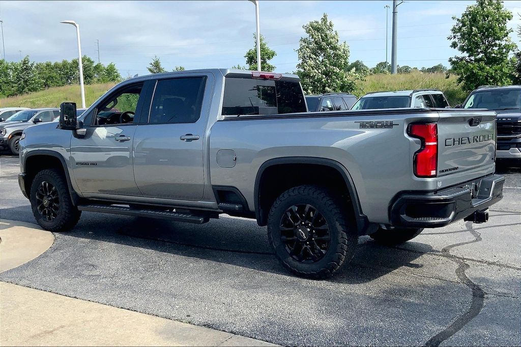 Used 2025 Chevrolet Silverado 2500HD LTZ with VIN 1GC4KPEY0SF138446 for sale in Kansas City