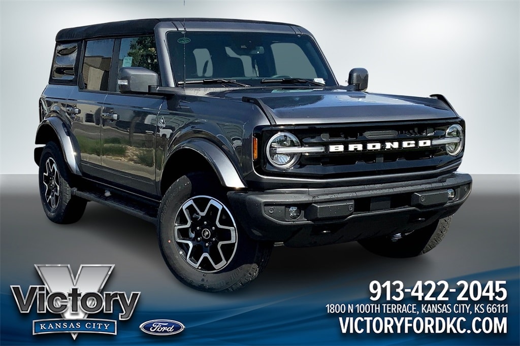 2024 Ford Bronco Outer Banks SUV
