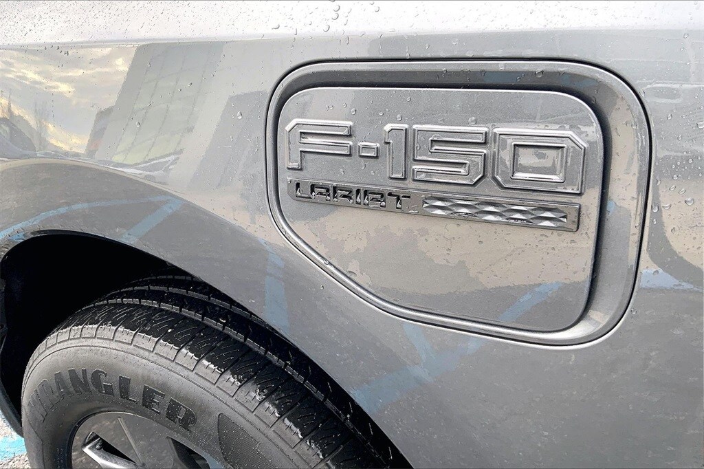 Used 2023 Ford F-150 Lightning Lariat Truck