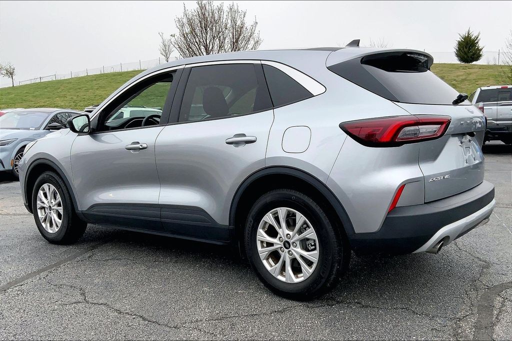 Used 2023 Ford Escape Active with VIN 1FMCU0GN1PUB08032 for sale in Kansas City