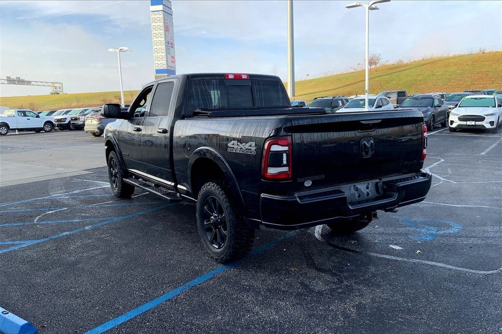 Used 2020 RAM Ram 2500 Pickup Laramie with VIN 3C6UR5FJXLG207636 for sale in Kansas City