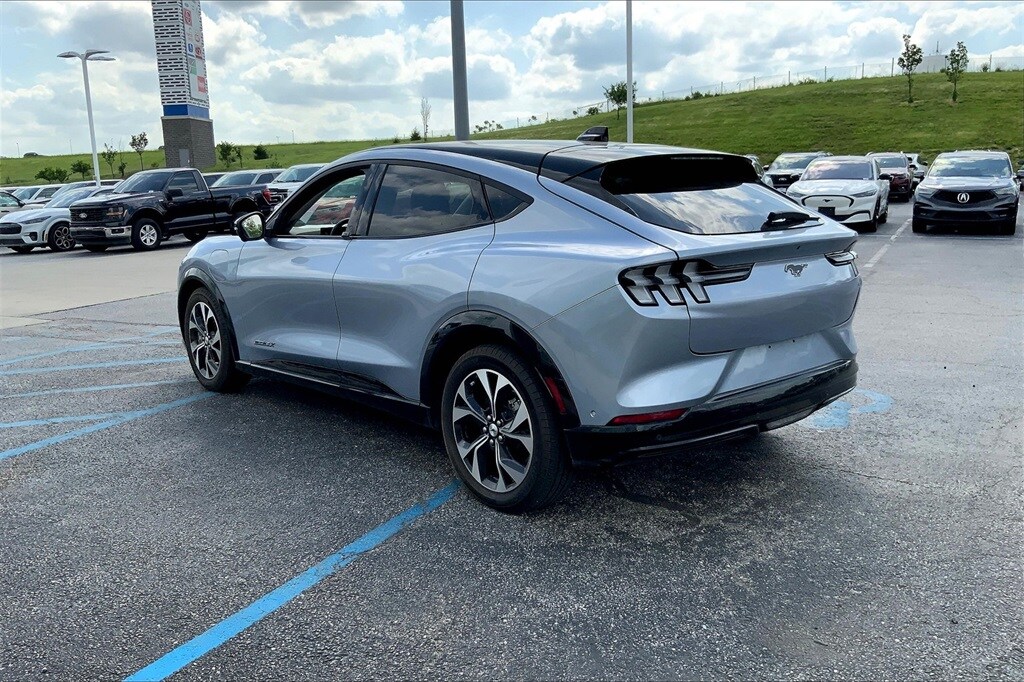 Used 2022 Ford Mustang Mach-E Premium RWD with VIN 3FMTK3R72NMA58099 for sale in Kansas City