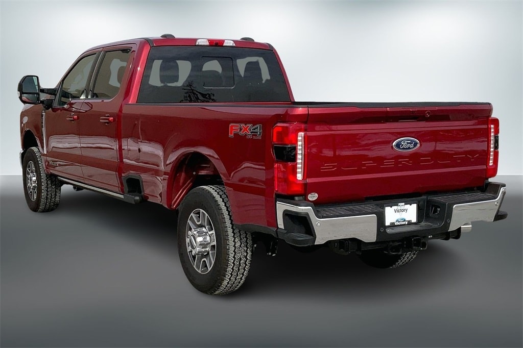 New 2026 Ford F-350SD Lariat Truck