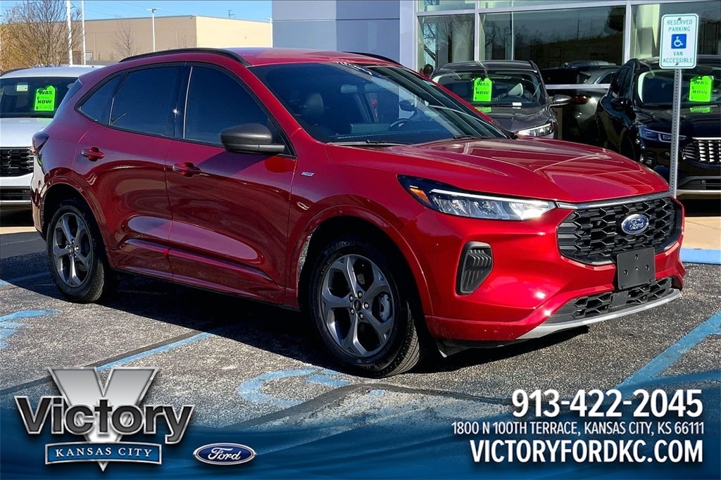 2024 Ford Escape ST-Line's photo