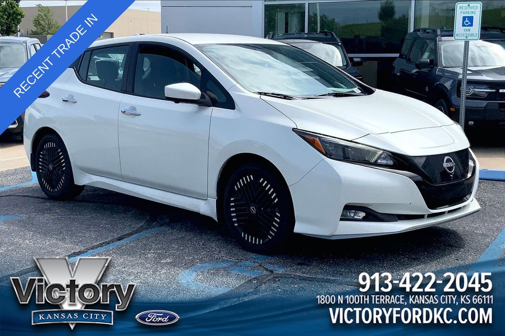 2023 Nissan Leaf SV Plus's photo