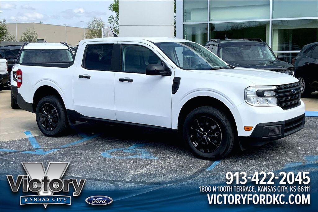 2023 Ford Maverick XL