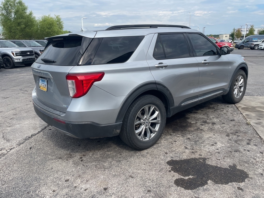 Used 2020 Ford Explorer XLT with VIN 1FMSK8DH7LGB03411 for sale in Kansas City