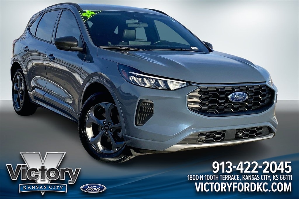 2024 Ford Escape ST-Line's photo