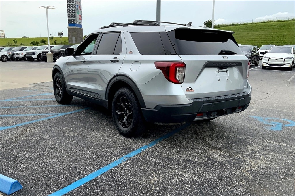Used 2021 Ford Explorer TIMBERLINE with VIN 1FMSK8JH1MGC42133 for sale in Kansas City