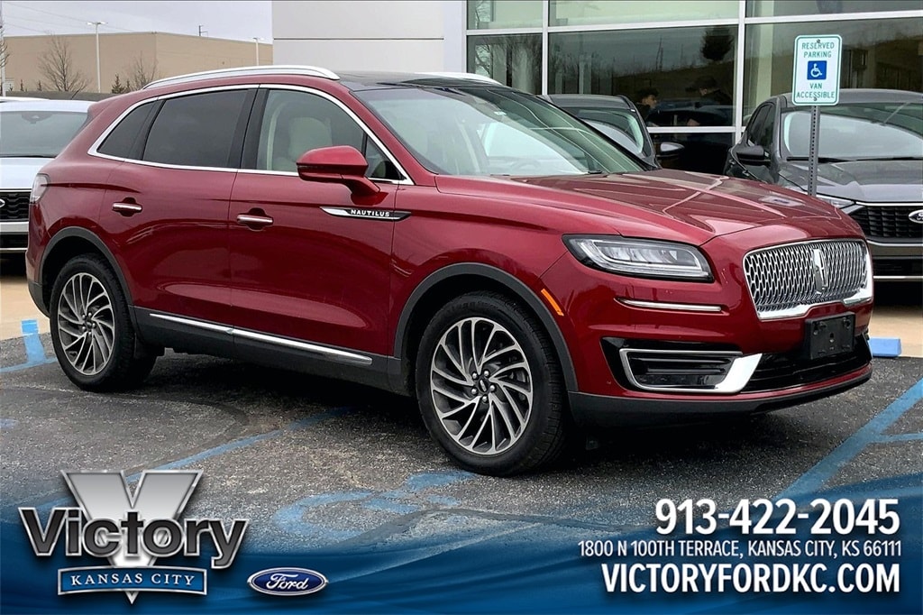 2019 Lincoln Nautilus Reserve's photo