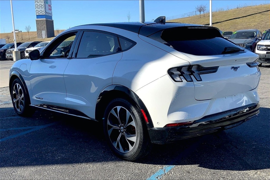 Used 2021 Ford Mustang Mach-E Premium RWD with VIN 3FMTK3R73MMA06172 for sale in Kansas City