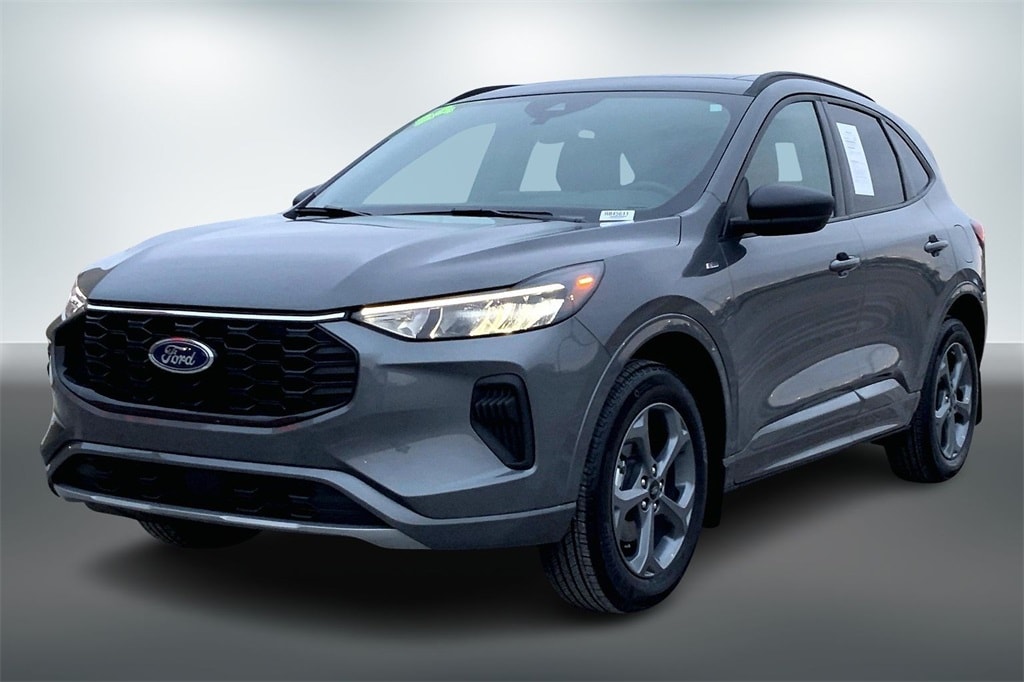 Used 2024 Ford Escape ST-Line with VIN 1FMCU9MNXRUB45611 for sale in Kansas City