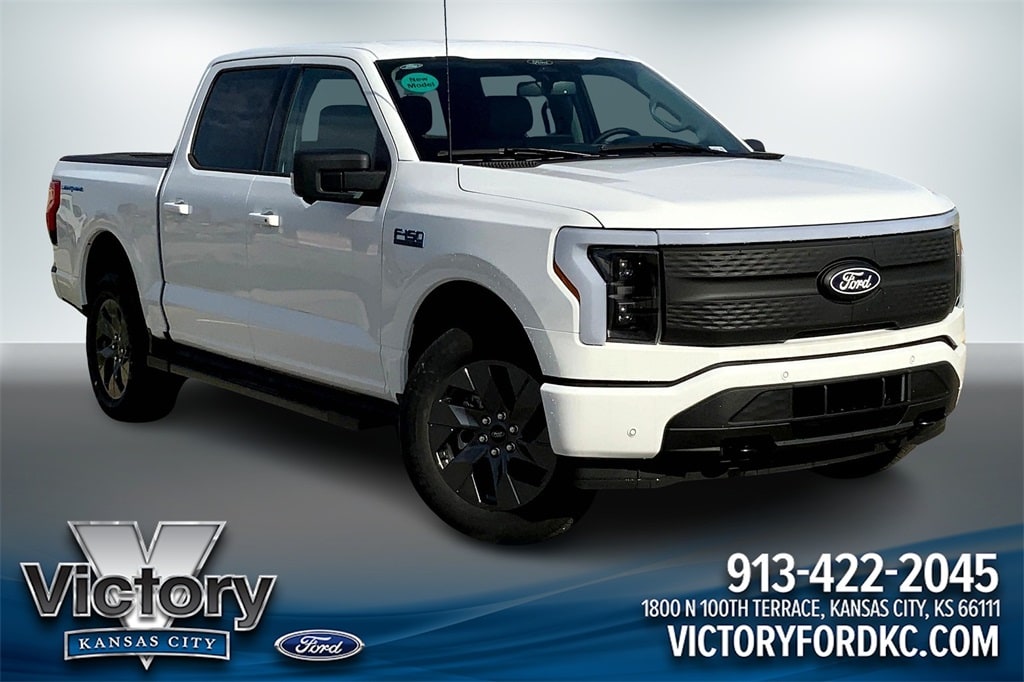 2025 Ford F-150 Lightning Flash's photo