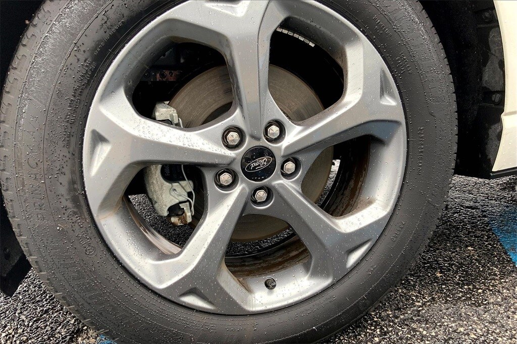 Used 2024 Ford Escape Hybrid ST-Line SUV