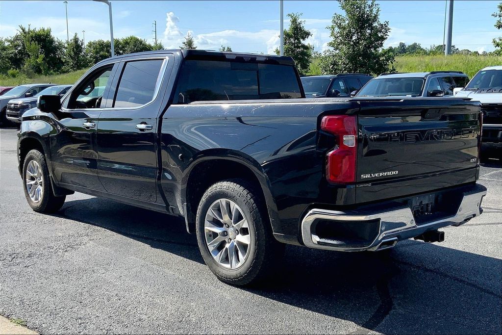 Used 2020 Chevrolet Silverado 1500 LTZ with VIN 1GCUYGET3LZ149170 for sale in Kansas City