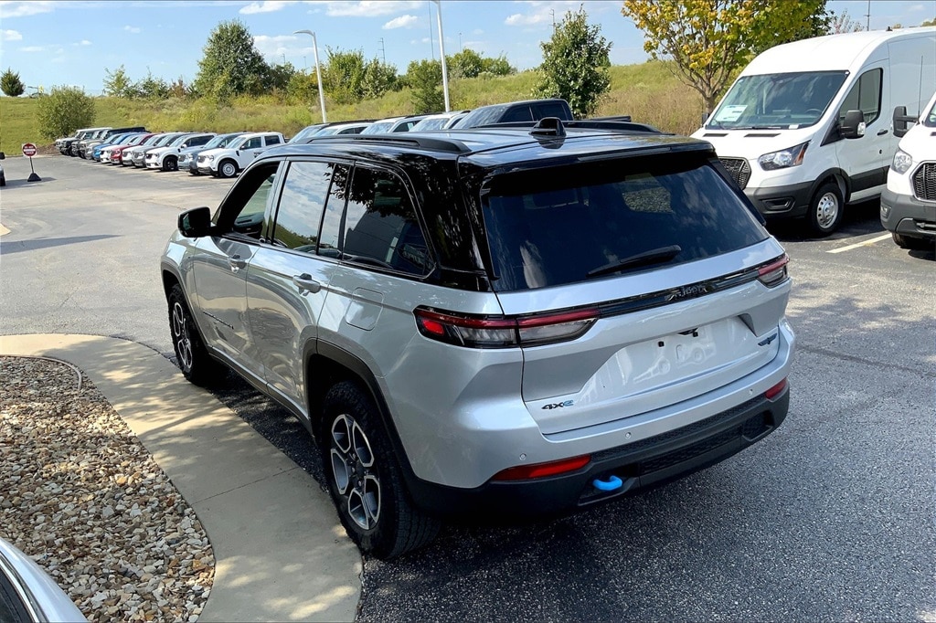 Used 2022 Jeep Grand Cherokee Trailhawk 4xe with VIN 1C4RJYC66N8706966 for sale in Kansas City