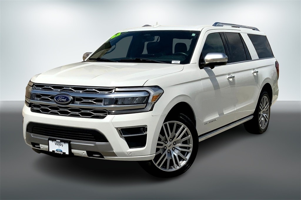 Used 2022 Ford Expedition MAX Platinum with VIN 1FMJK1MT0NEA39220 for sale in Kansas City, KS