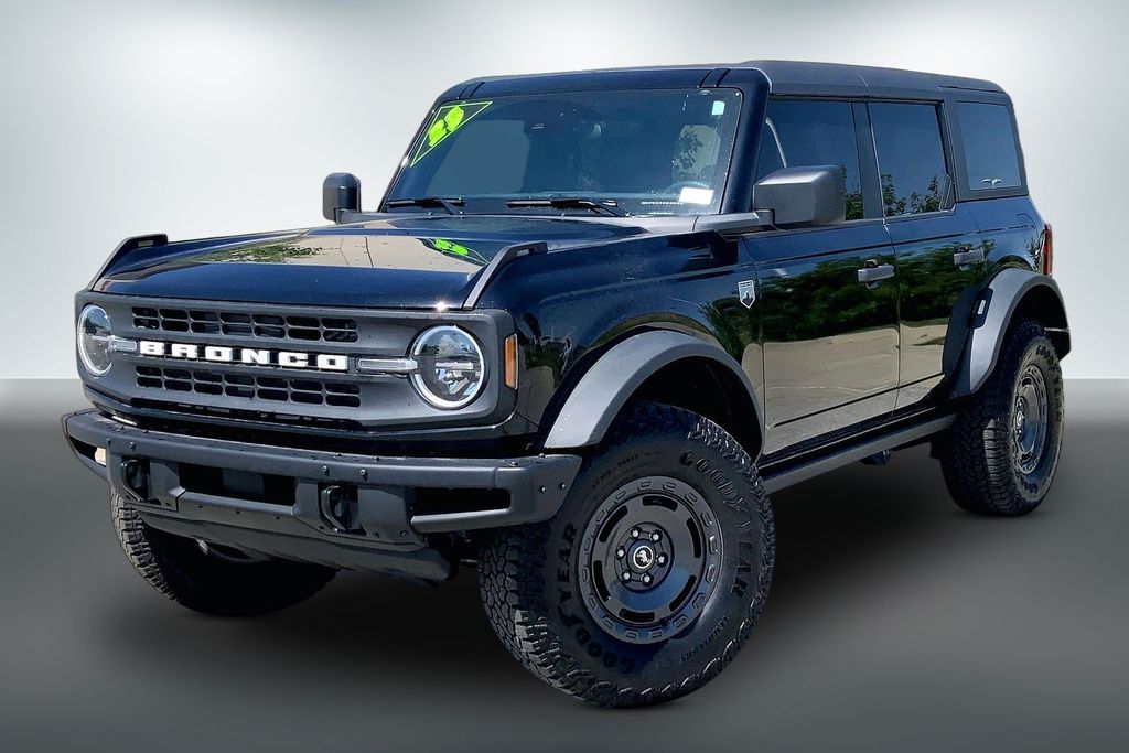 Used 2025 Ford Bronco 4-Door Big Bend with VIN 1FMEE7BH9SLA67244 for sale in Kansas City