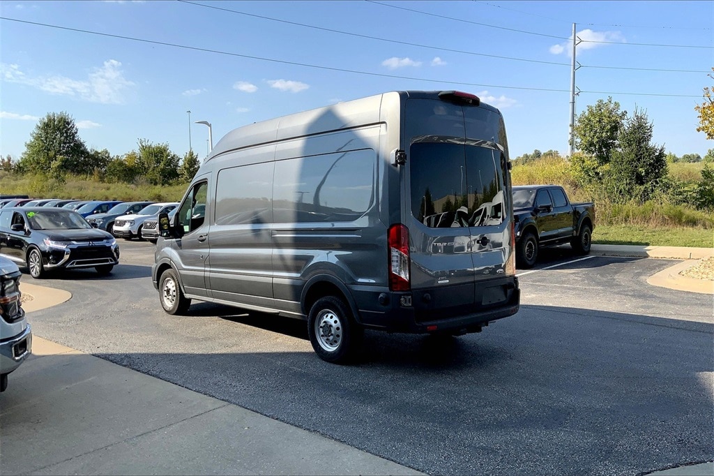 Used 2024 Ford Transit Van Base with VIN 1FTBW2XG1RKA35914 for sale in Kansas City