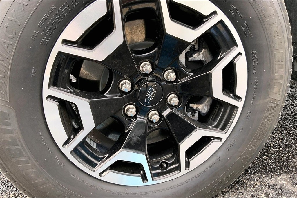 Used 2023 Ford F-150 Lightning XLT Truck