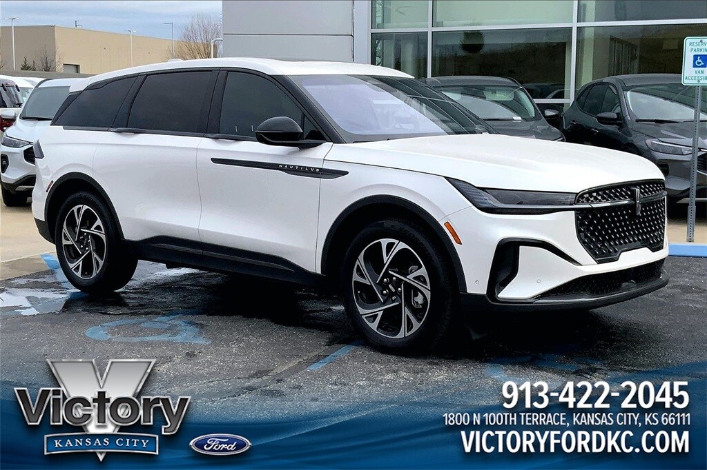 Used 2024 Lincoln Nautilus Premiere SUV