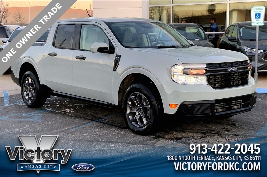 2023 Ford Maverick XLT's photo