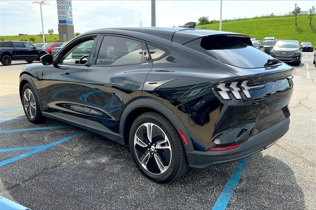 Used 2021 Ford Mustang Mach-E Select AWD with VIN 3FMTK1SS2MMA20115 for sale in Kansas City, KS