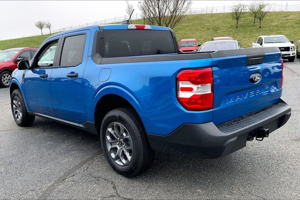Used 2025 Ford Maverick XLT Truck
