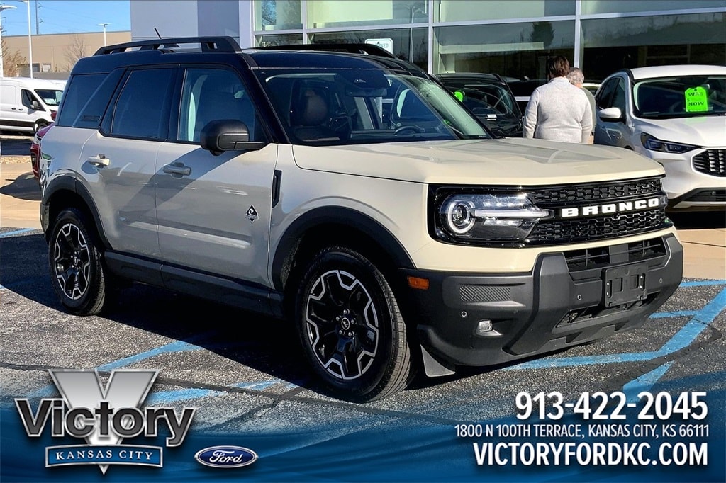 Used 2025 Ford Bronco Sport Outer Banks SUV