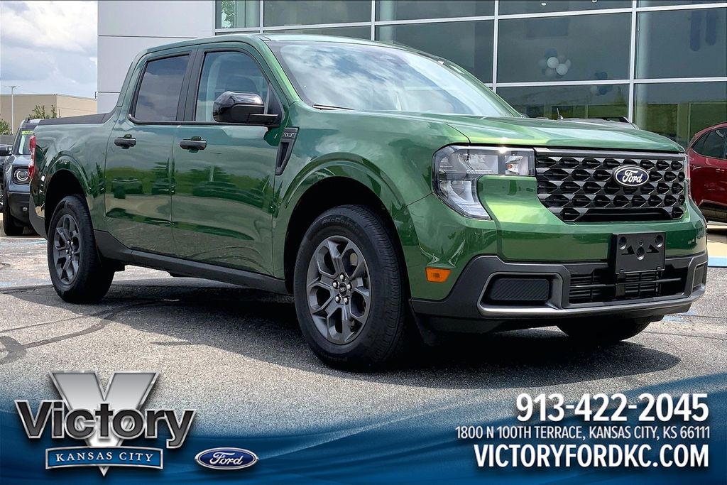 2025 Ford Maverick XLT AWD's photo