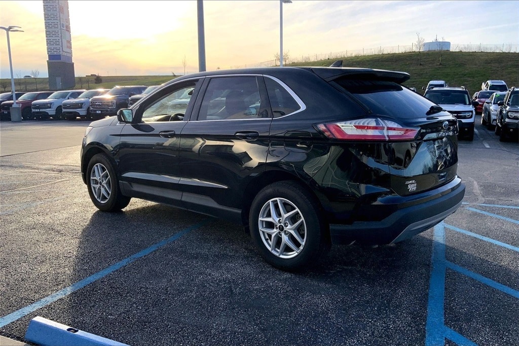 Used 2023 Ford Edge SEL SUV