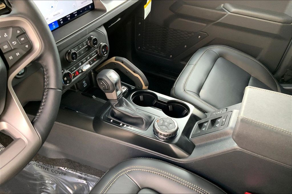 2025 Ford Bronco 4-Door Badlands - Photo 8