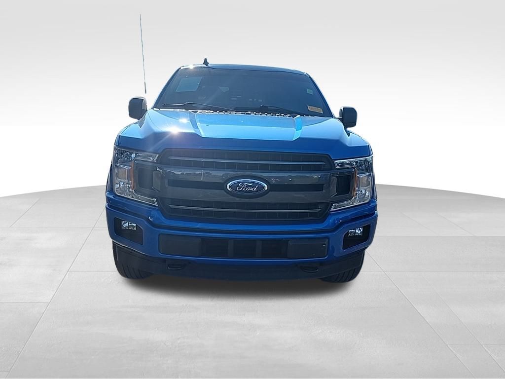 2020 Ford F-150 XLT photo 3