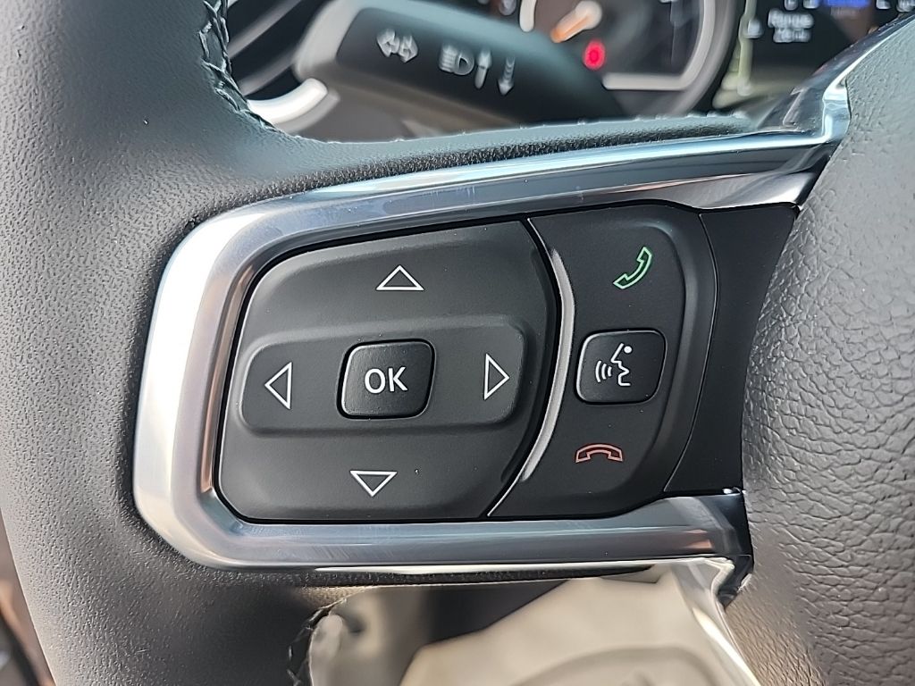 2025 Jeep Wrangler 4-Door Sahara - Photo 27