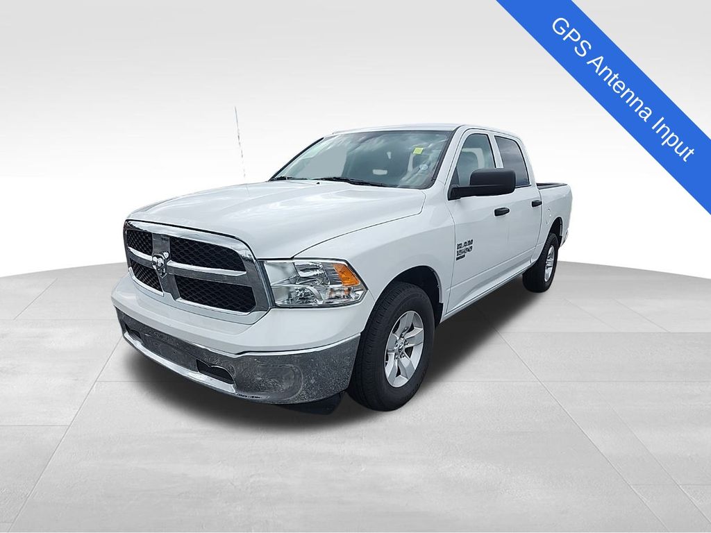 2022 Ram 1500 Classic SLT photo 3