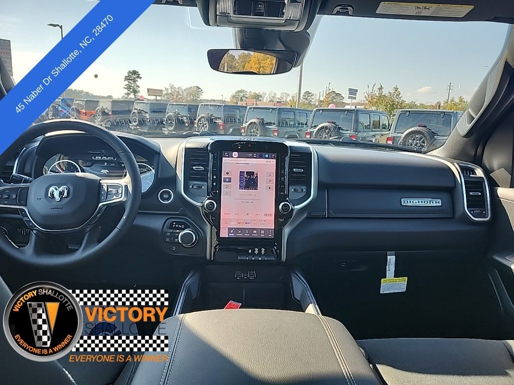 New 2026 Ram 1500 BIG HORN CREW CAB 4X4 5'7 BOX Pickup