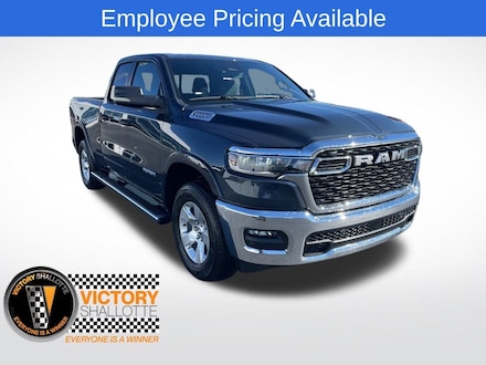 2025 Ram 1500 BIG HORN QUAD CAB 4X4 6'4 BOX Pickup