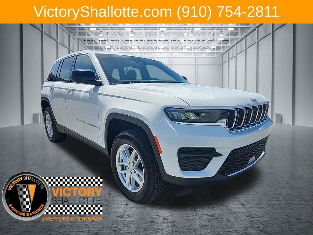 New 2026 Jeep Grand Cherokee LAREDO X 4X2 Sport Utility
