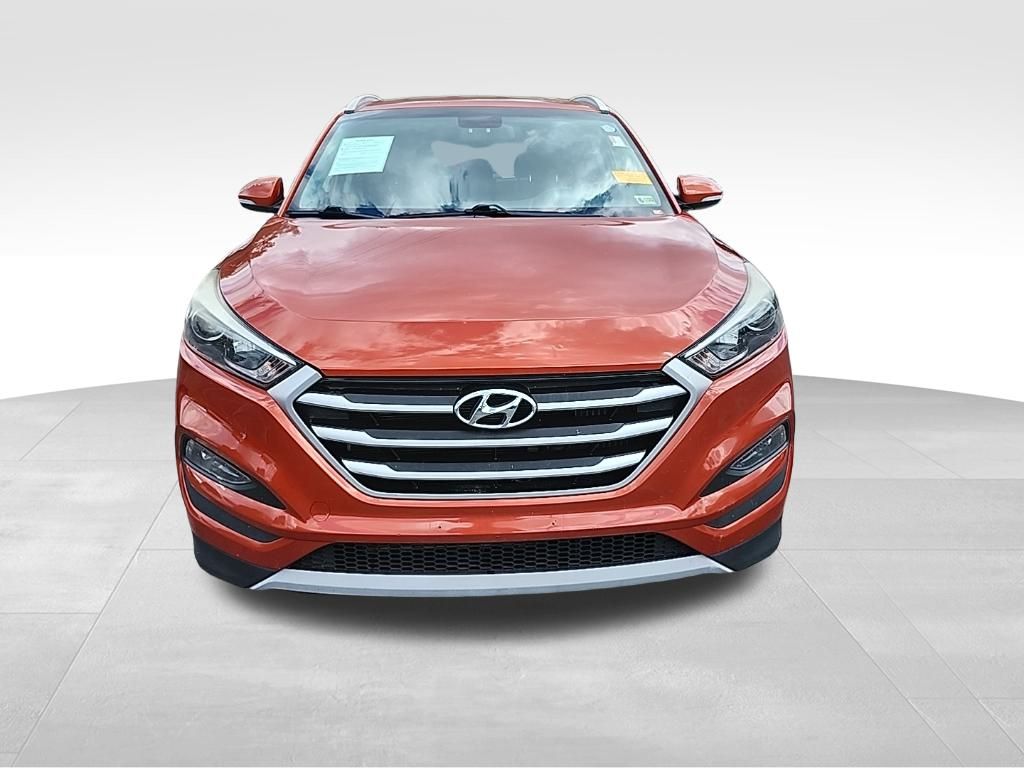2017 Hyundai Tucson Sport photo 2