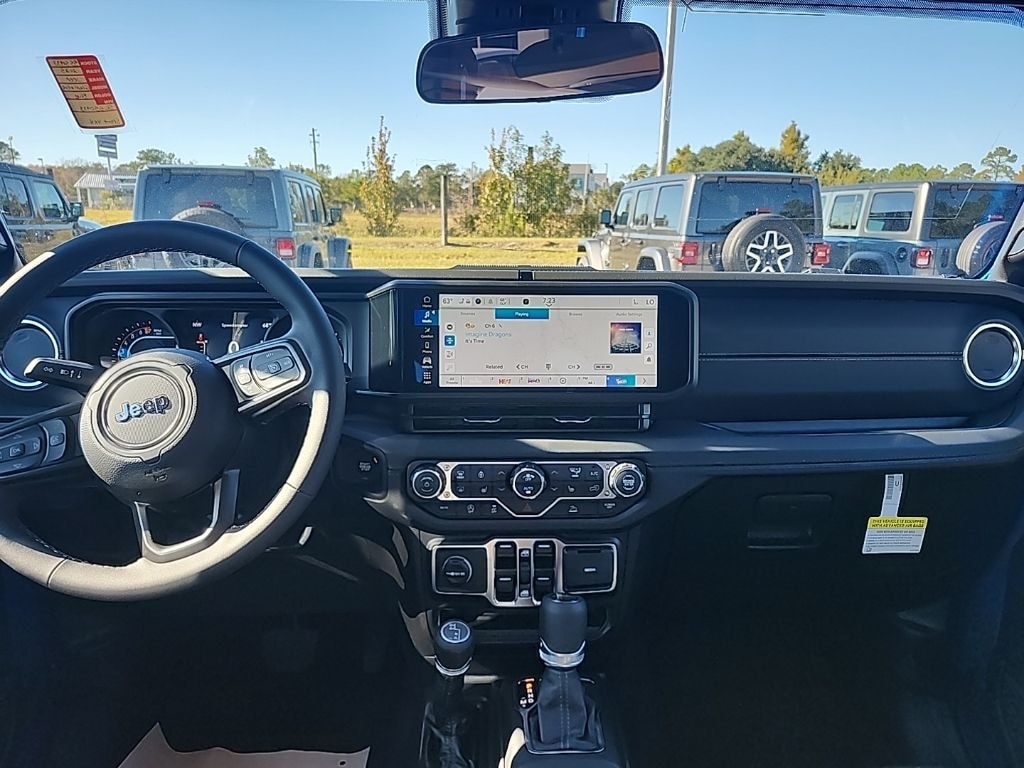 New 2025 Jeep Gladiator HIGH TIDE 4X4 Pickup