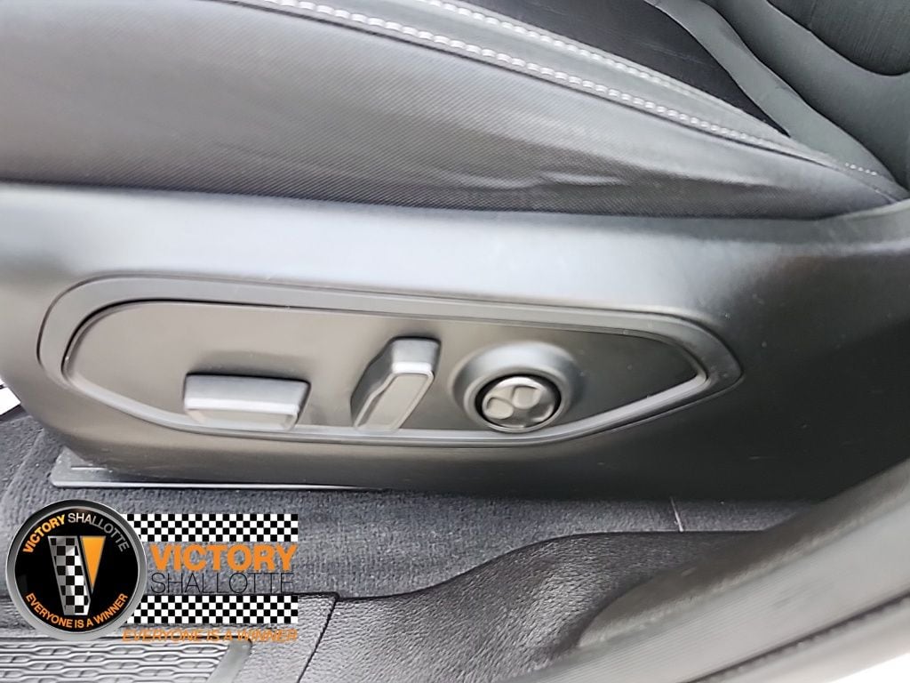 2023 Jeep Grand Cherokee Laredo - Photo 21