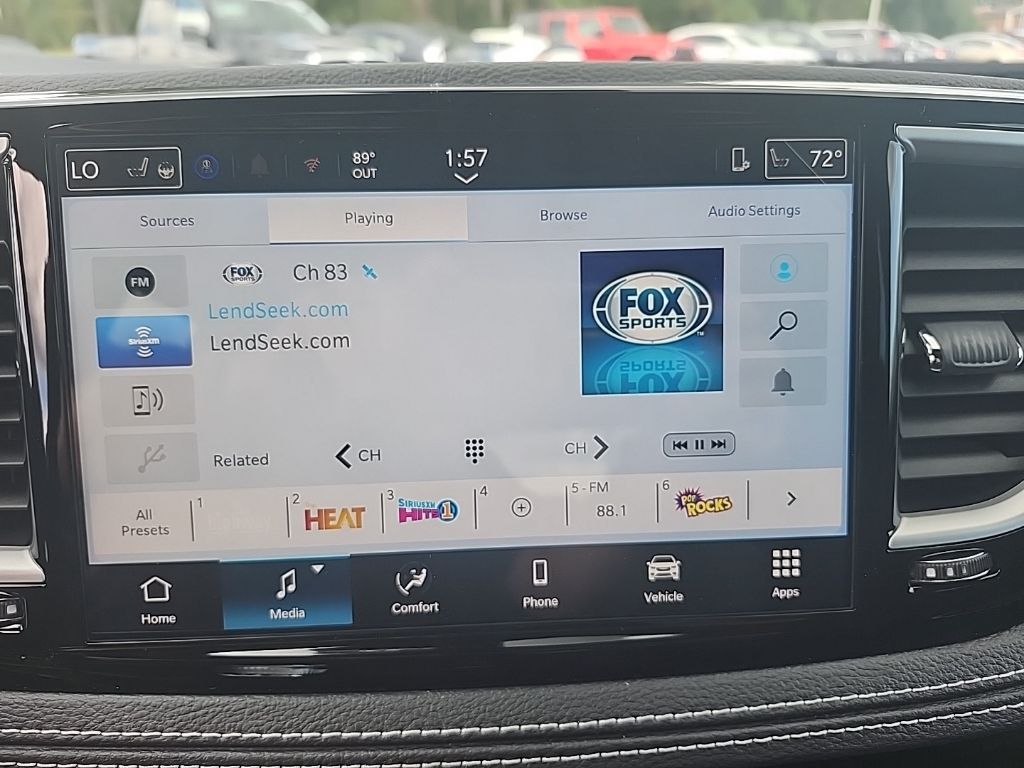 2026 Chrysler Pacifica Select - Photo 33