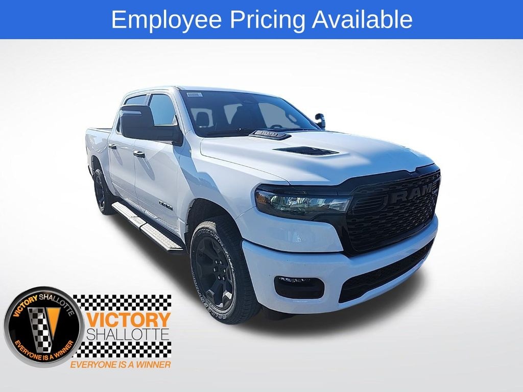New 2026 Ram 1500 EXPRESS CREW CAB 4X4 5'7 BOX Pickup