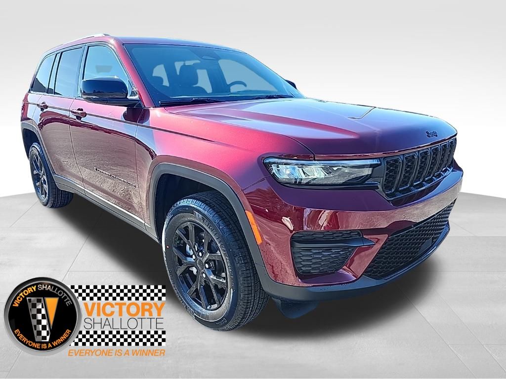 2025 Jeep Grand Cherokee Altitude's photo