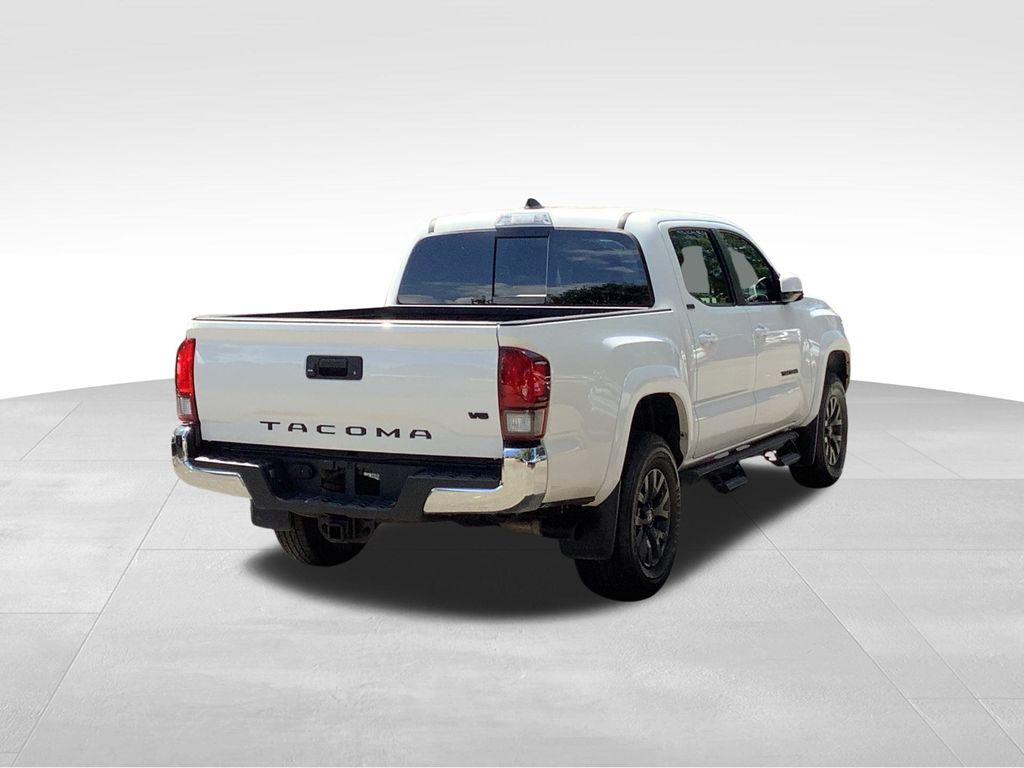 2023 Toyota Tacoma SR5 V6 photo 3