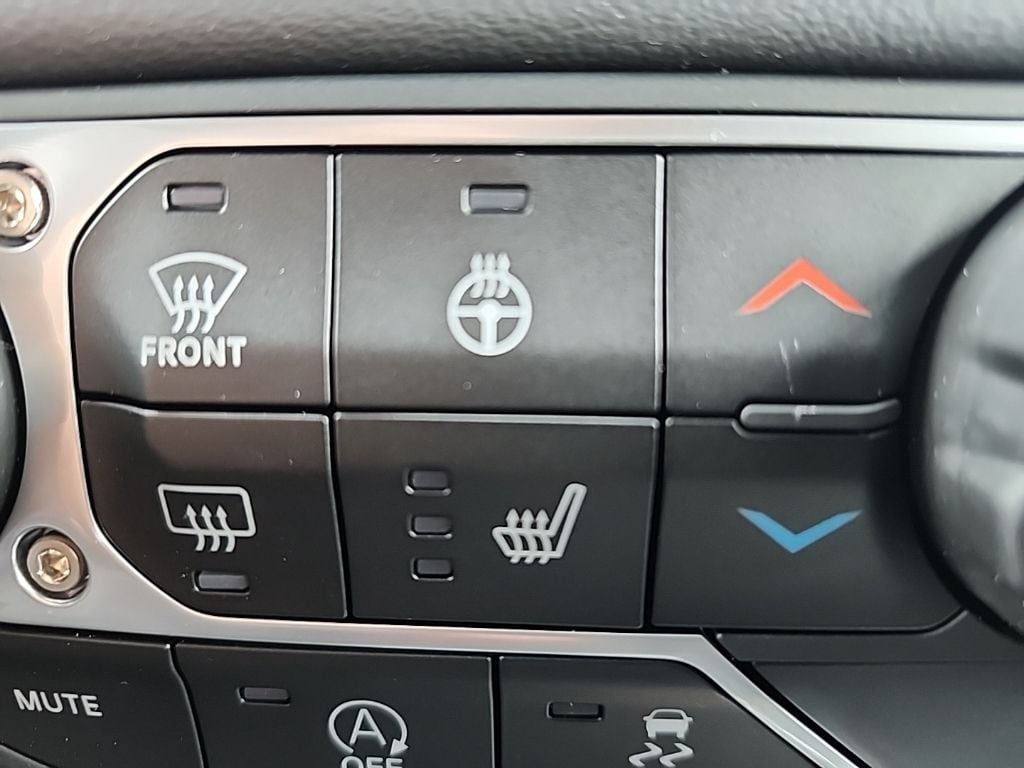 2025 Jeep Wrangler 4-Door Sahara - Photo 32