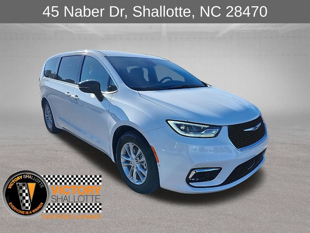  Chrysler Pacifica