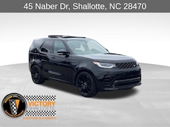 2024 Land Rover Discovery P300 Dynamic SE SUV